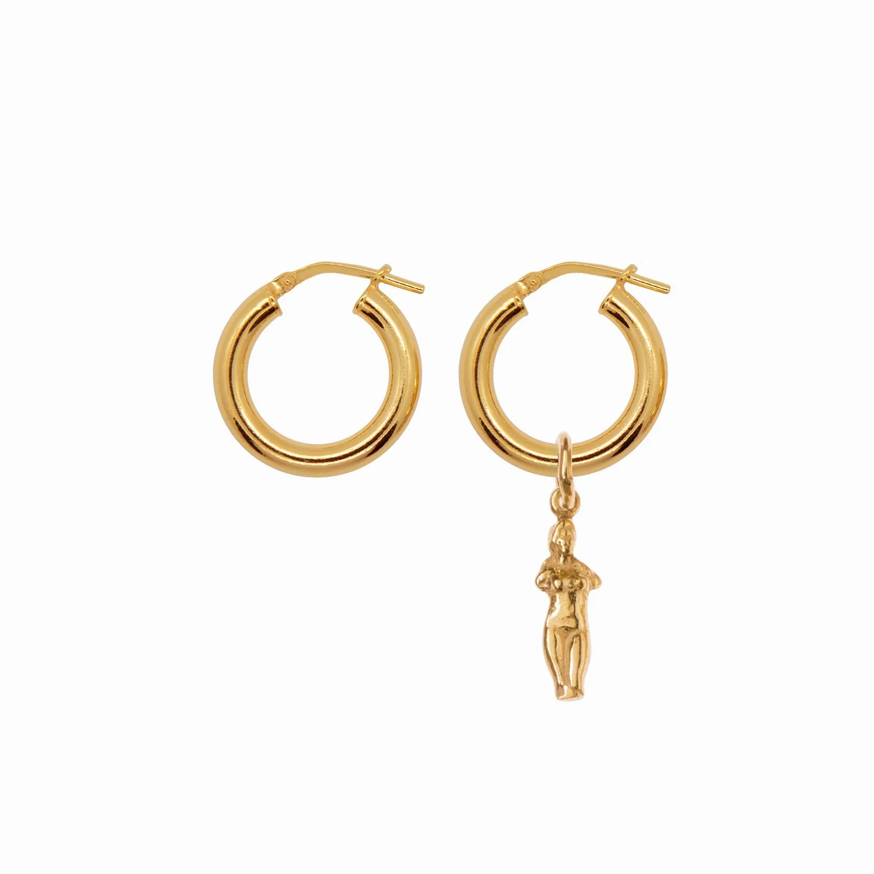 Chunky Hoop Earrings with Aphrodite Pendant - Gold-Plated Silver