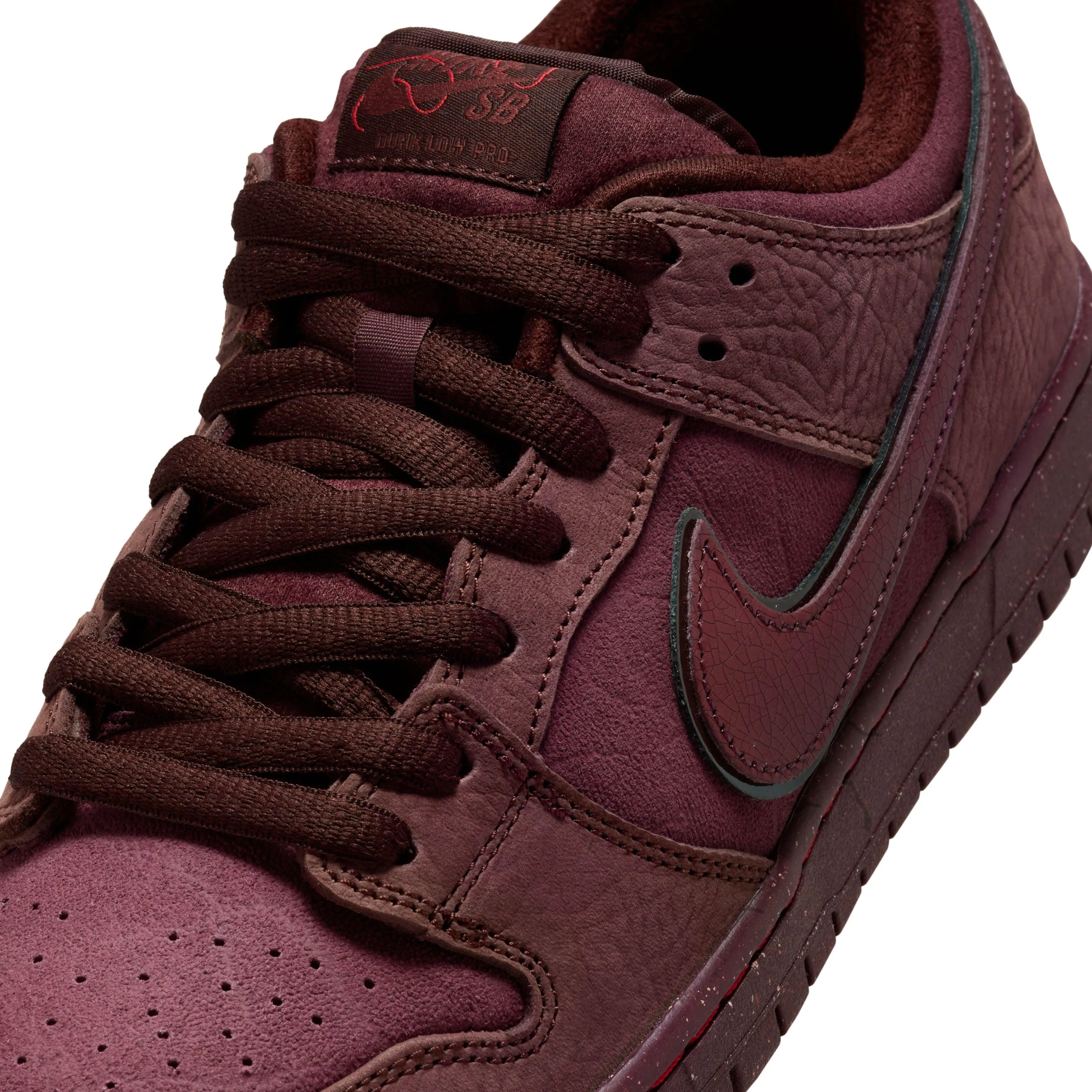 SB Dunk Low Premium 'City of Love'